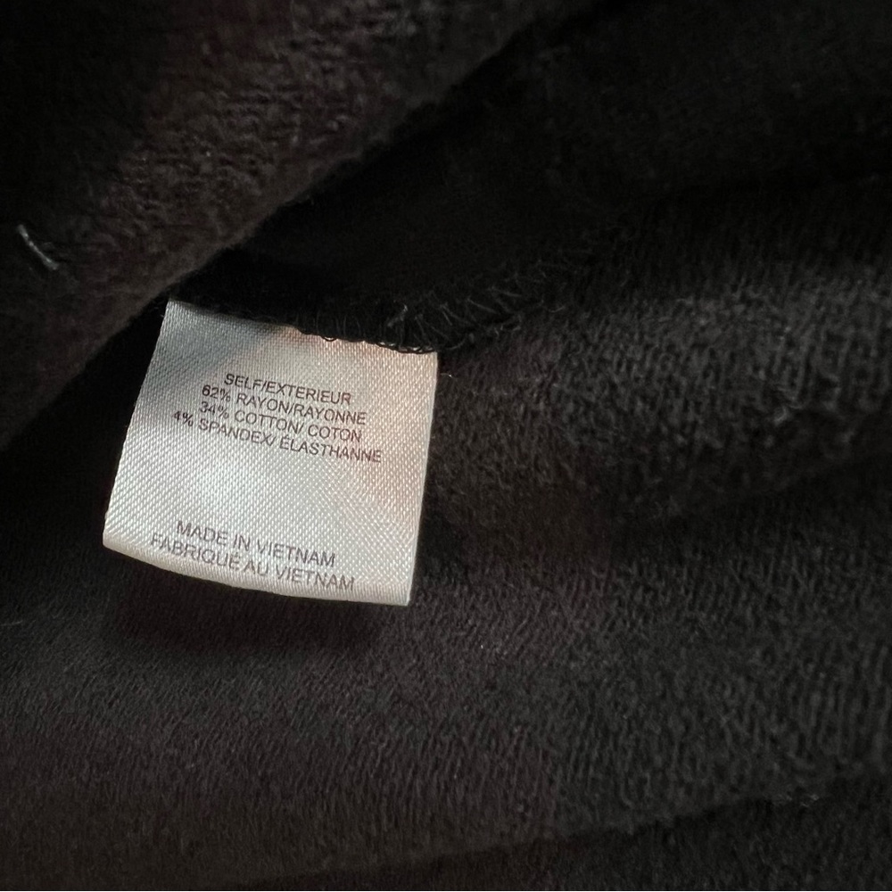 B Collection by Bobeau Black Sweatshirt Size XS 3/4 Zip - Picture 9 of 10